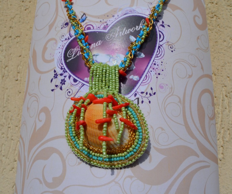 Set "coral reef" colier cu pandantiv si cercei bijuterii handmade